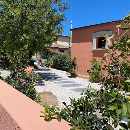Quadrifoglio Affittacamere San Teodoro  Bagian luar foto