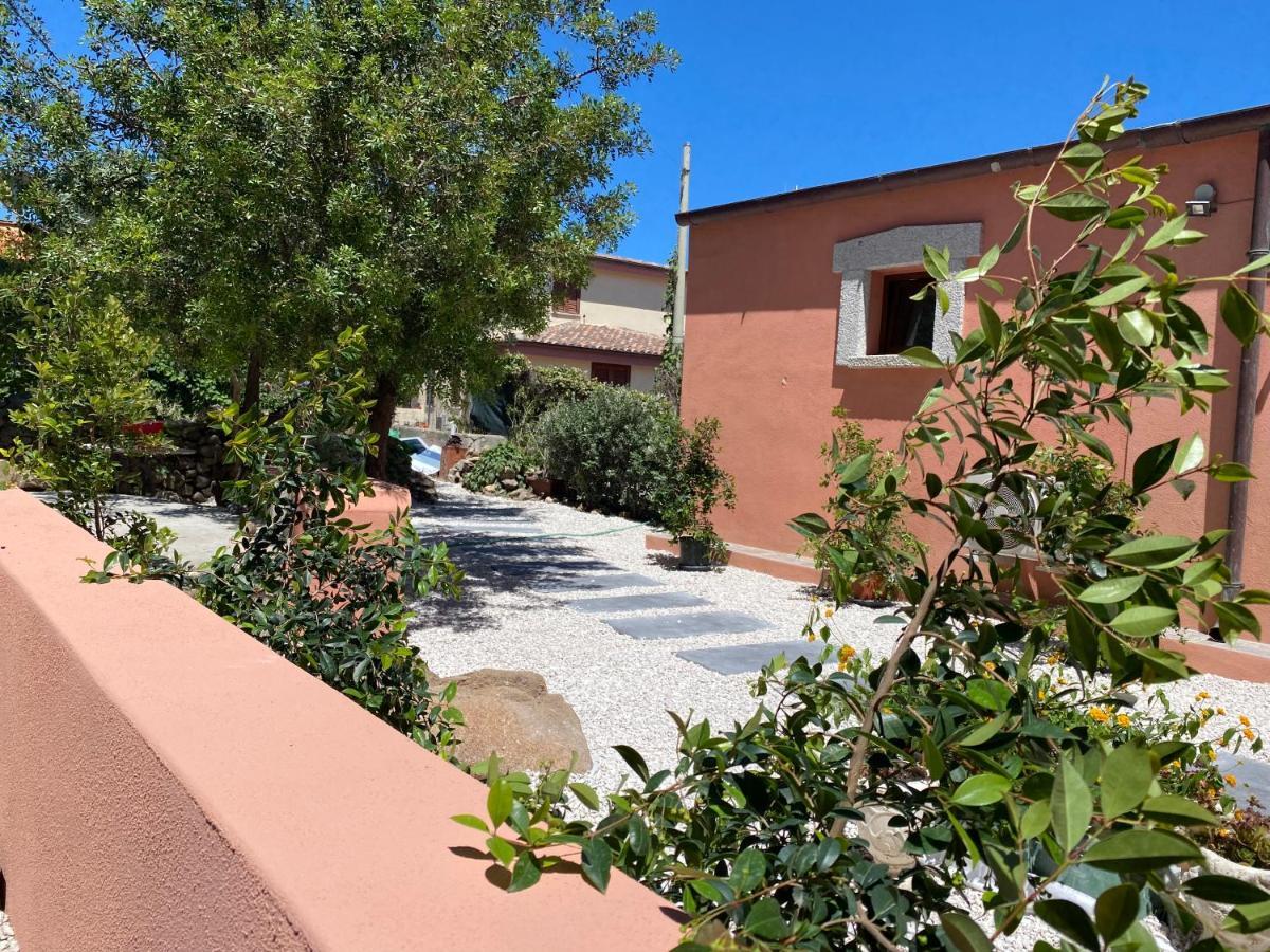 Quadrifoglio Affittacamere San Teodoro  Bagian luar foto